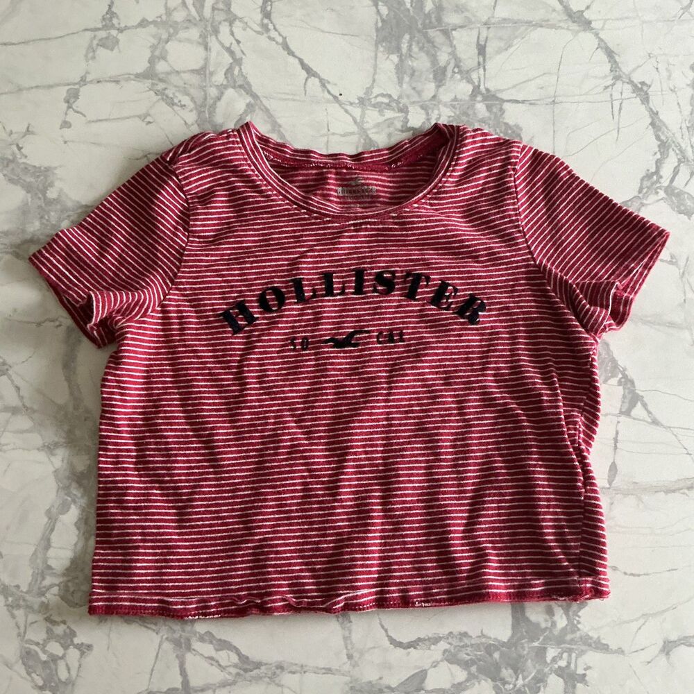 Hollister red crop top size S
